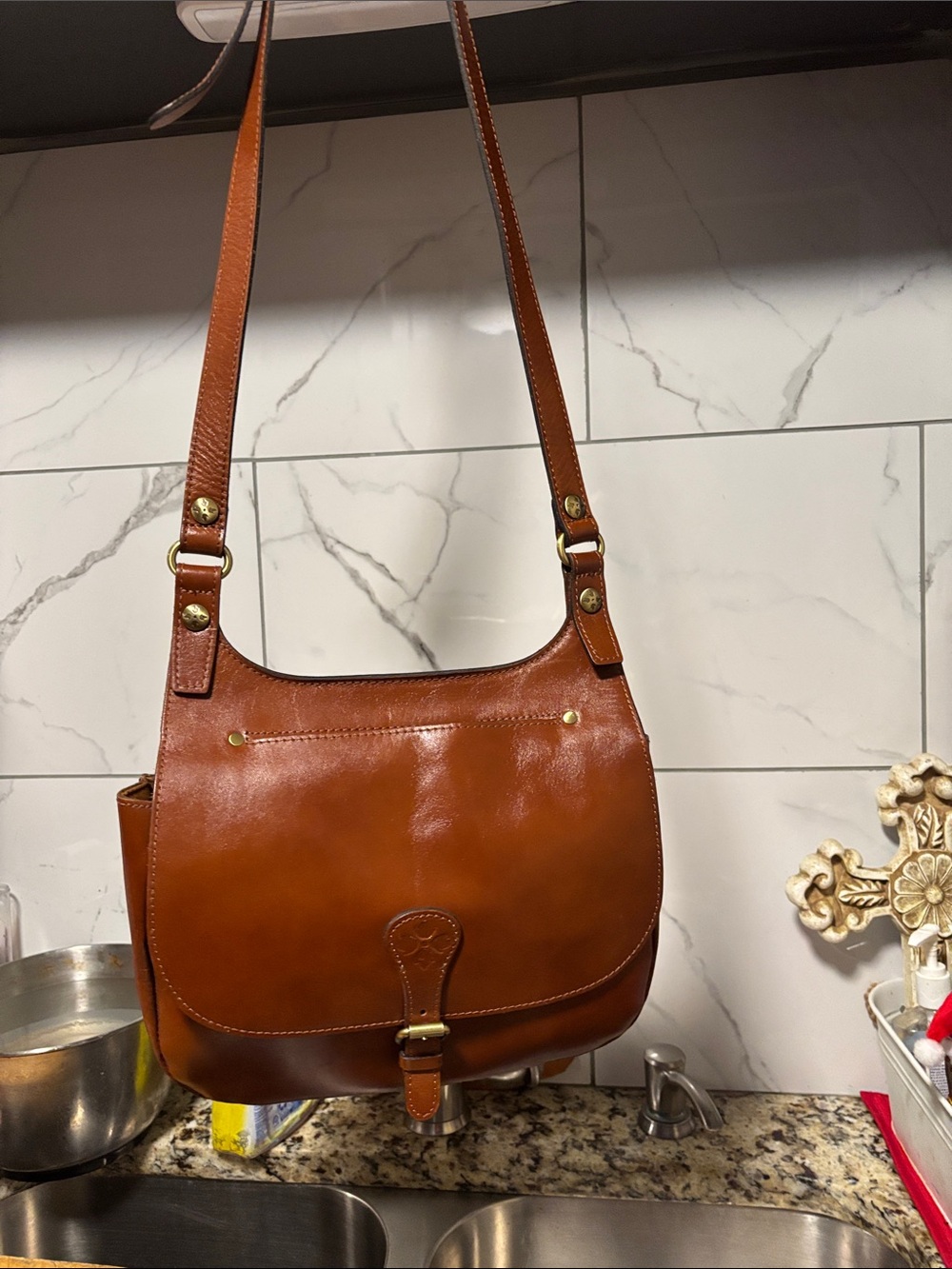 Patricia Nash Cog Brown Leather shoulder /crossbody Suede Interior bag- unisex